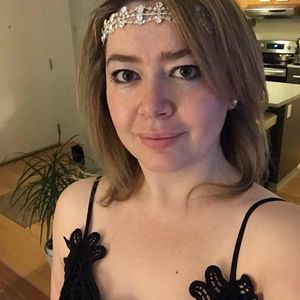 Meet your Posher, Becky